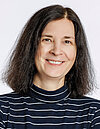 Nathalie Buser, Head Data Management & Statistics am Forschungszentrum der Lindenhofgruppe, über den Einsatz von Projektron BCS in der Forschungsorganisation. Porträt von Nathalie Buser, Head Data Management & Statistics, Forschungszentrum der Lindenhofgruppe