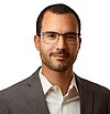 Porträt von Manuel Fillmon Berhe, Business Application Manager bei der Proalpha Group GmbH und Autor des Anwenderberichts über globales Multiprojektmanagement mit BCS. Porträt von Manuel Fillmon Berhe, Business Application Manager bei der Proalpha Group GmbH und Autor des Anwenderberichts über BCS im globalen Multiprojektmanagement.