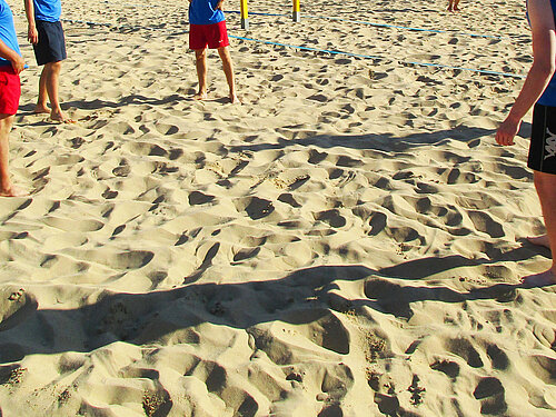 Volleyball: Team Projektron gegen Team Motor-Talk im Beach Mitte