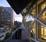 Blick vom Axel Springer Neubau in Berlin auf das Hochhaus.
