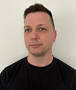Marc Pötzsch verantwortet das Projektmanagement und die Qualitätsentwicklung bei der Eichsfelder Schraubenwerk GmbH und begleitet die Einführung sowie den Einsatz von Projektron BCS im Unternehmen. Marc Pötzsch, Leitung Projektmanagement und Qualitätsentwicklung bei der Eichsfelder Schraubenwerk GmbH in Heilbad Heiligenstadt.