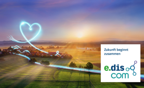 Werbeplakat mit dem Slogan „Zukunft beginnt zusammen“ im e.discom-Design, Teil einer Glasfaser-Kampagne